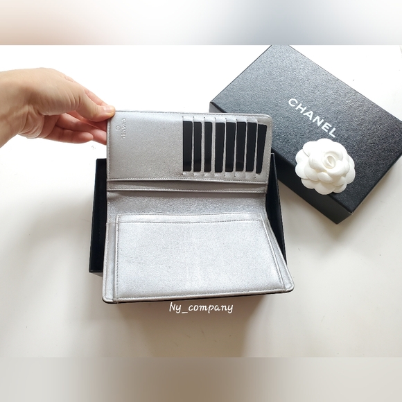 (SALE)Chanel Camellia & CC Flap Wallet Brand New - Picture 4 of 16